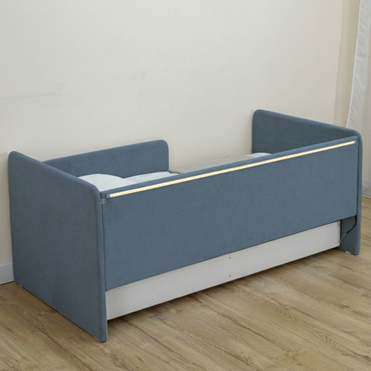 romack-molly-200x90-2