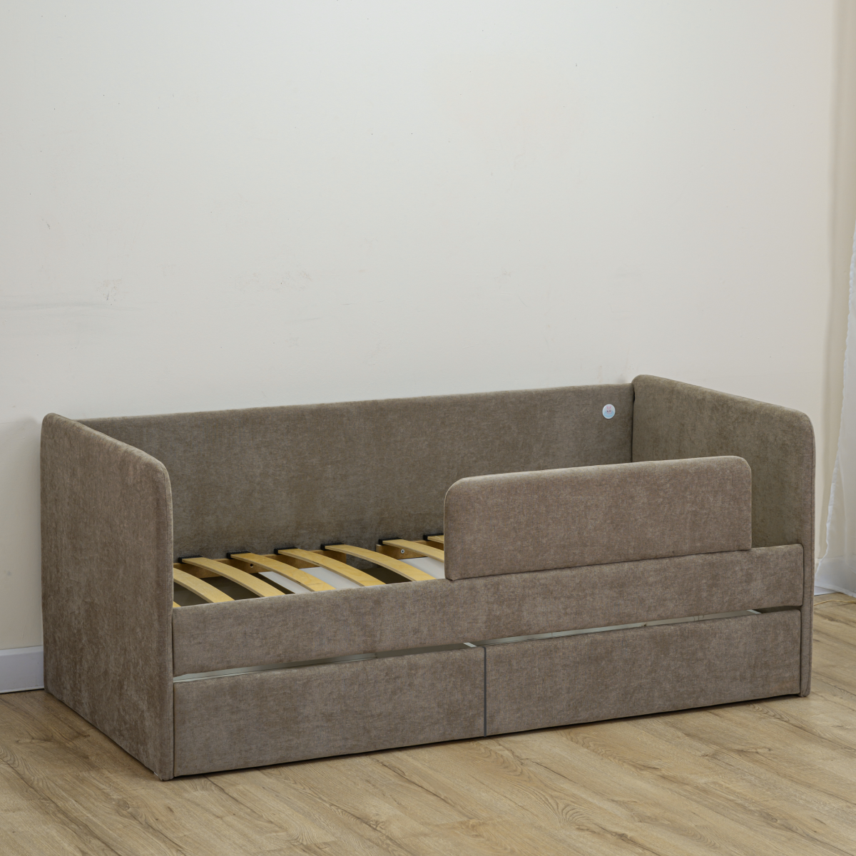 romack-molly-200x90-4